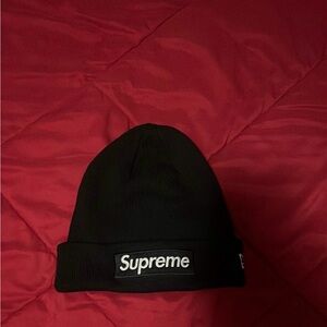 Supreme Classic Black Hat